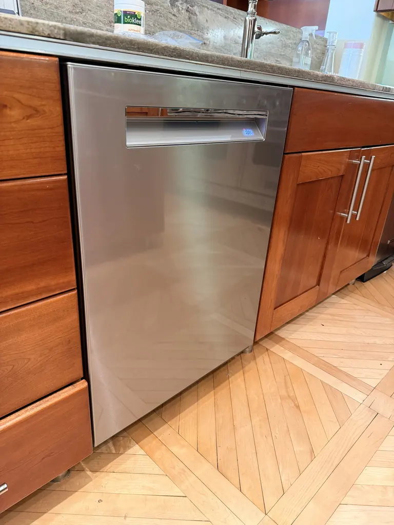 The new Bosch Benchmark dishwasher, installed flush with the cabinets